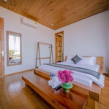 The Purple Hue Homestay Εξωτερικό φωτογραφία